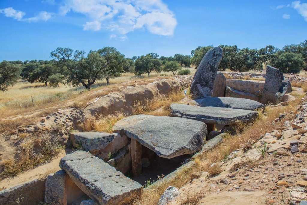 longitud-dolmen