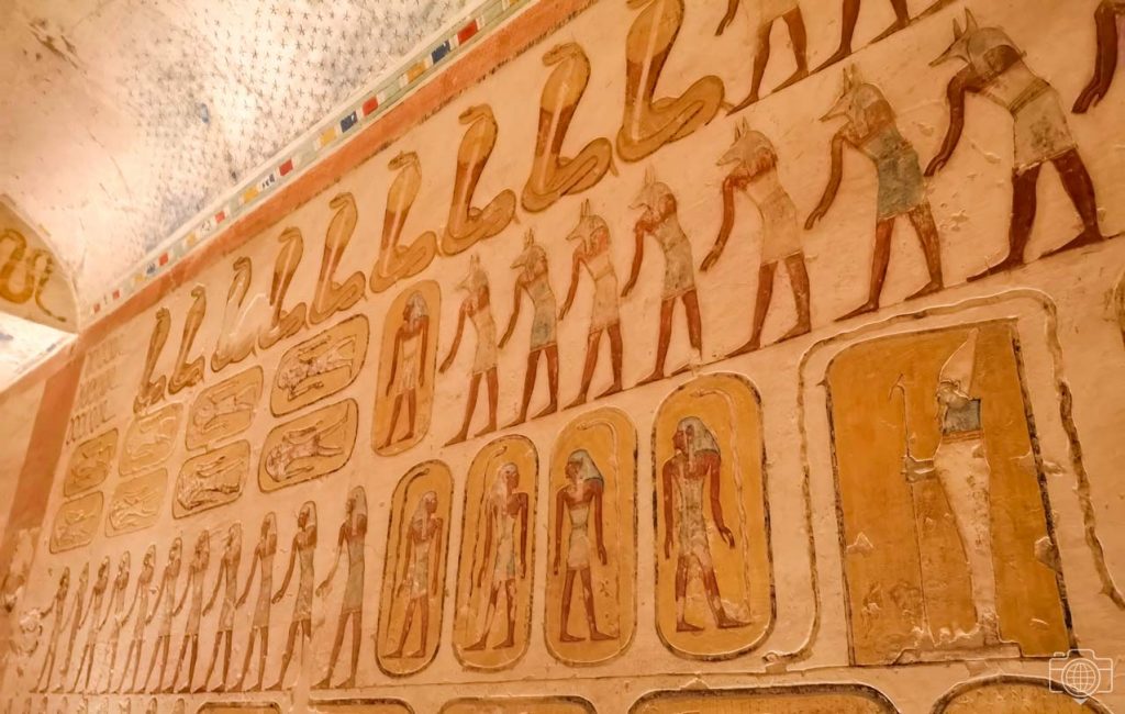 jeroglificos-paredes-tumba-ramses-iv