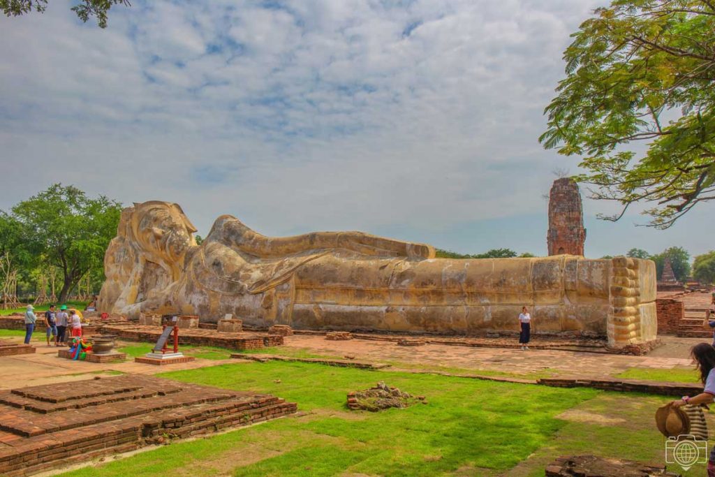Wat-Lokaya-Sutha-buda