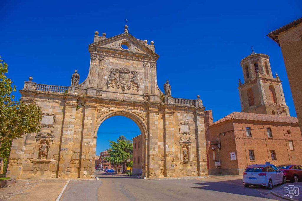 arco-Monasterio-Real-de-San-Esteban