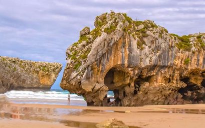 portada-de-playa-de-cuevas-del-mar