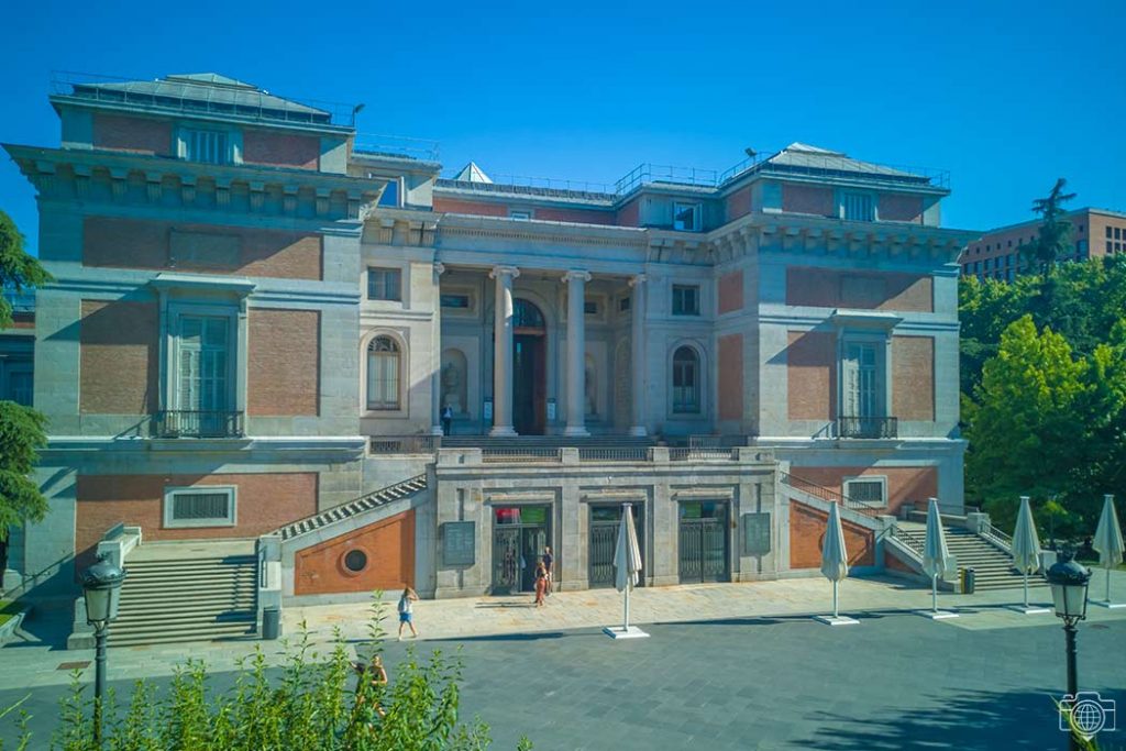 Entrada del museo del Prado