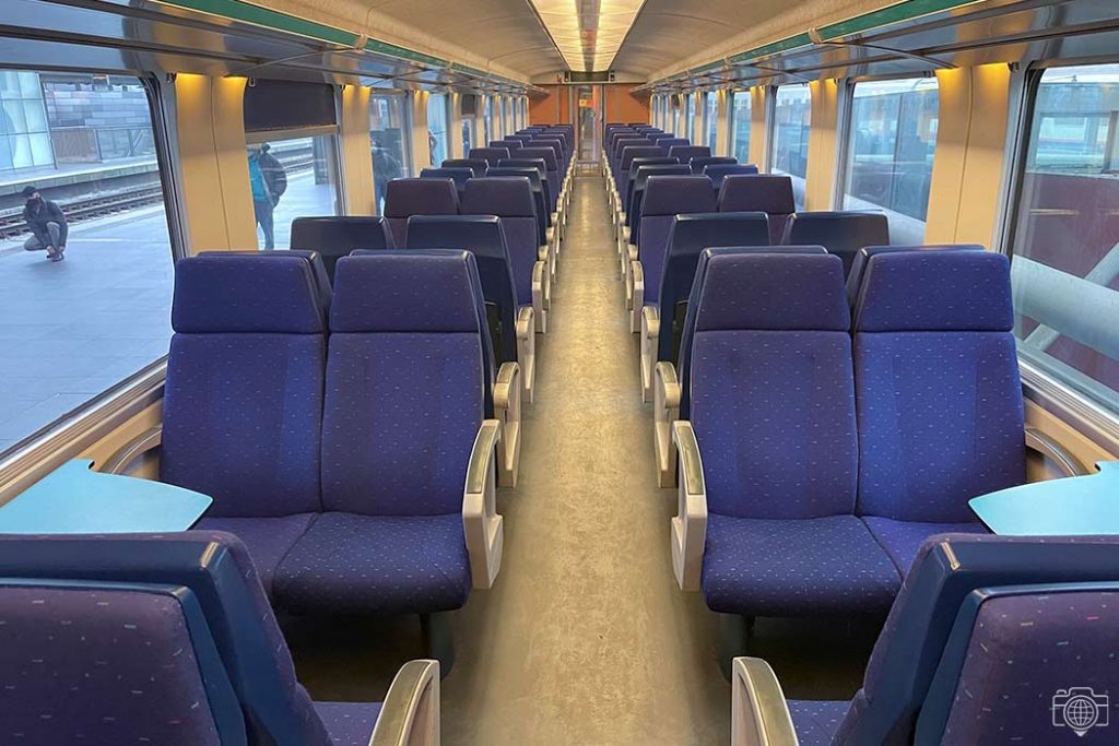 interior-tren-belgica