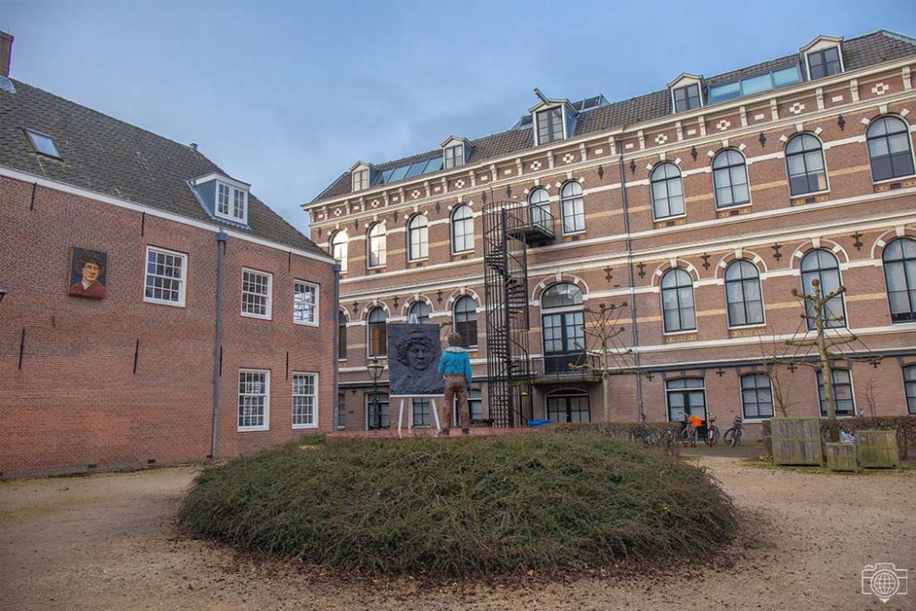 Plaza-de-Rembrand-Leiden