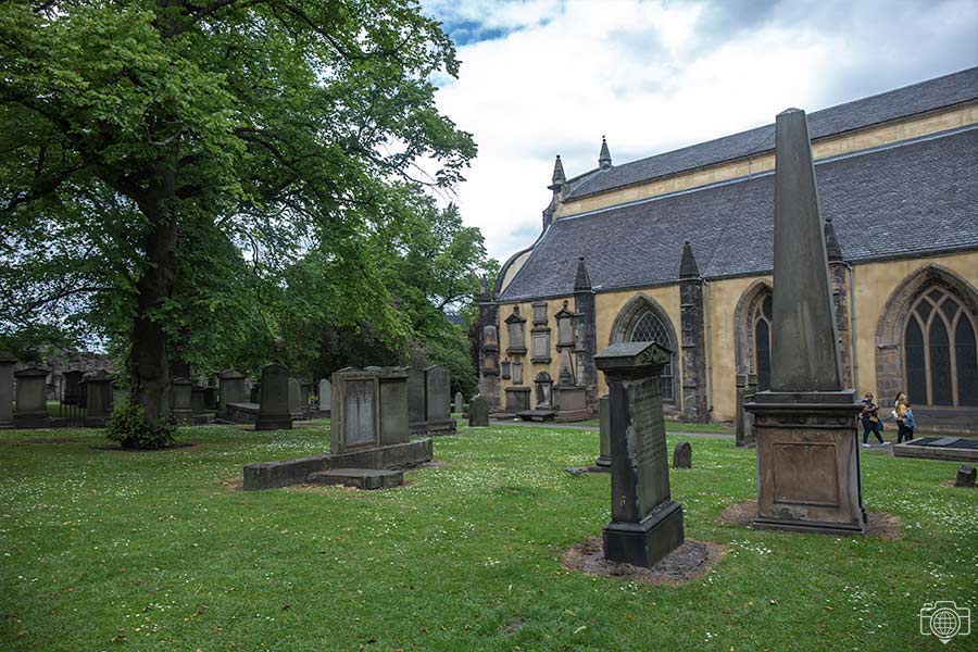 Cementerio-de-Greyfriars-iglesia-Kirk